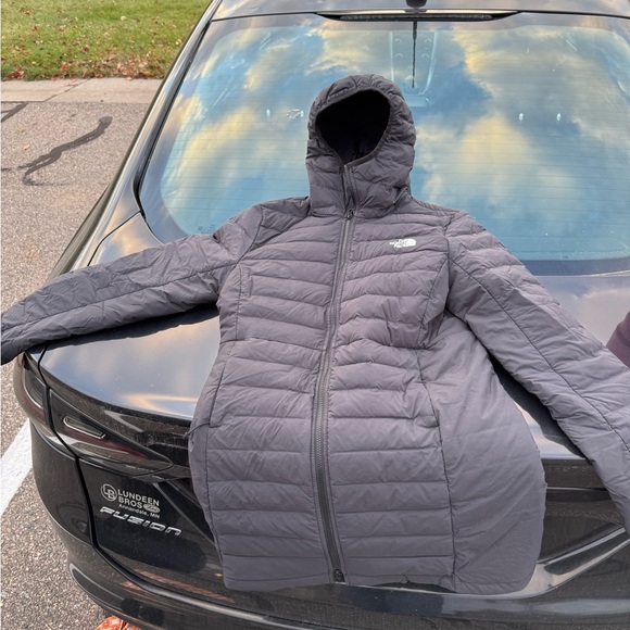 The North Face Women's Charcoal Puffer Jacket